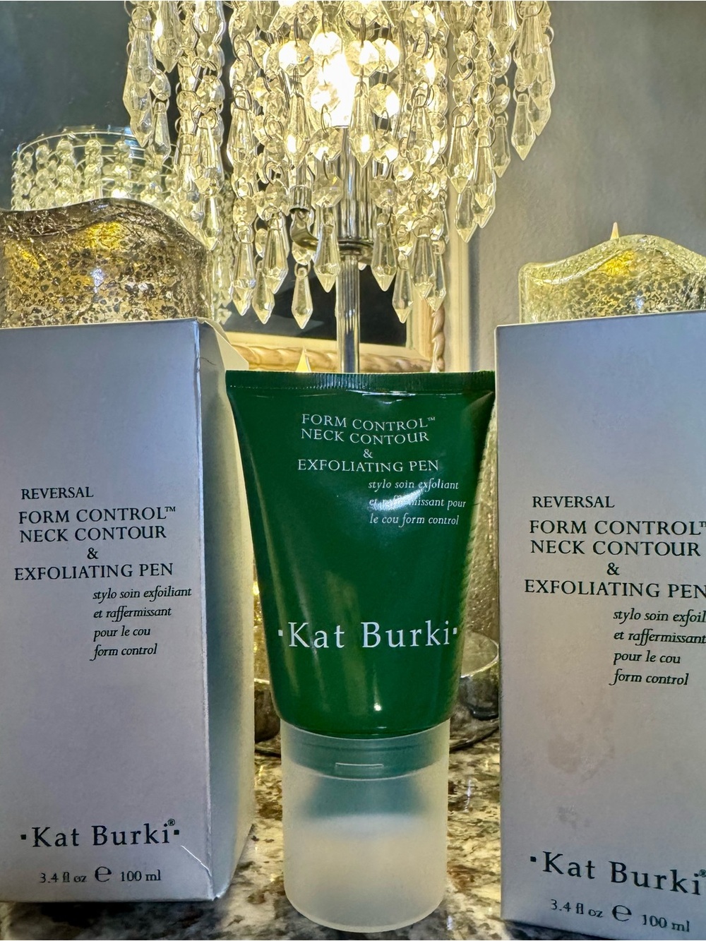 KAT BURKI NIB Reversal Form Control Neck Contour & Exfoliating Pen – 3.4oz